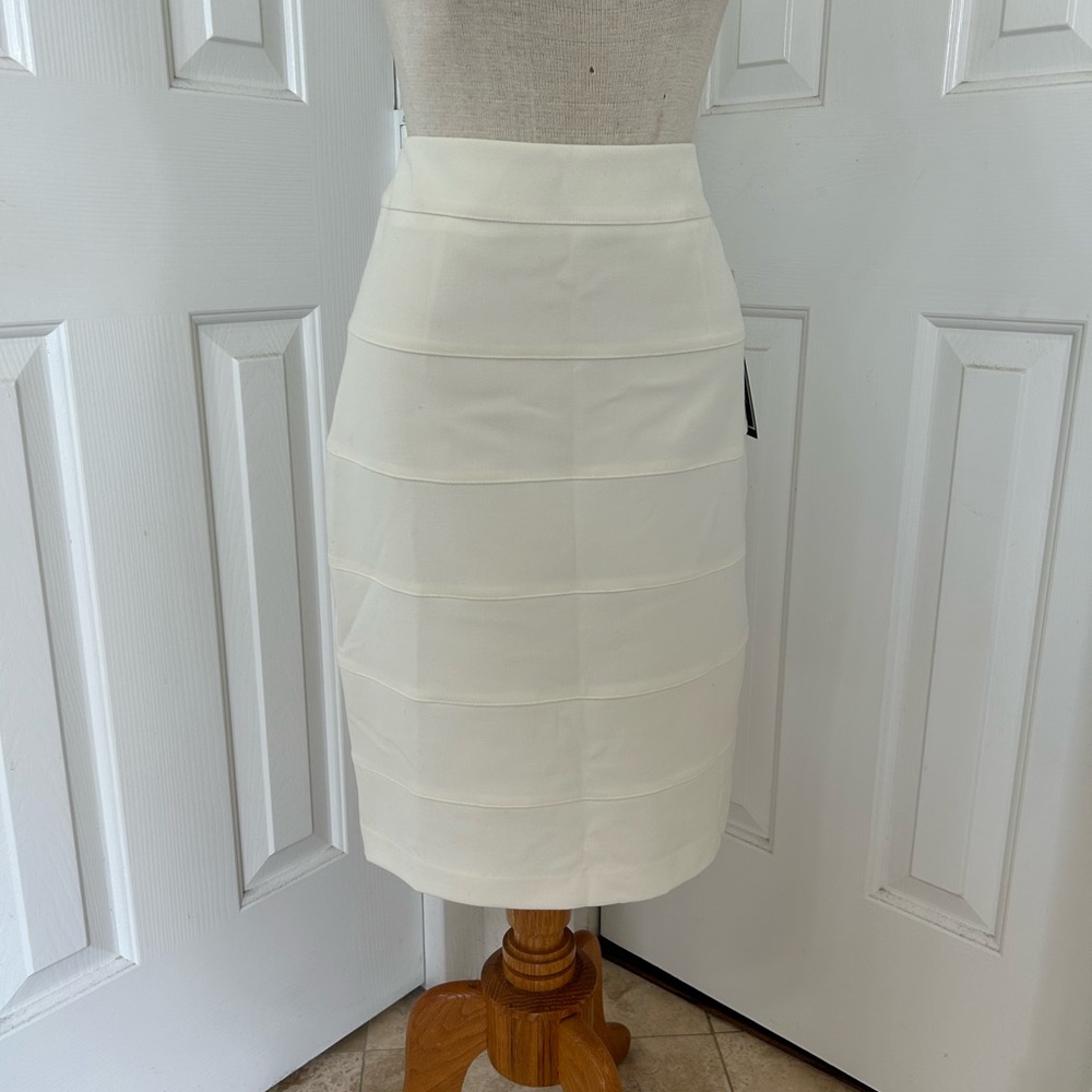 Cream Pleated Pencil Skirt Knee-Length